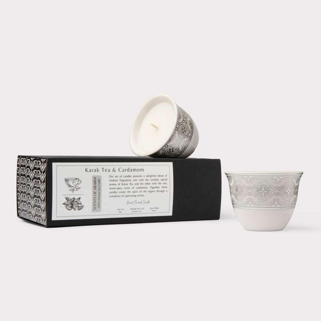 AKUN Scents of Arabia discovery candle set with Karak Tea and Cardamom scents, featuring white ceramic cups with an ornate silver floral pattern